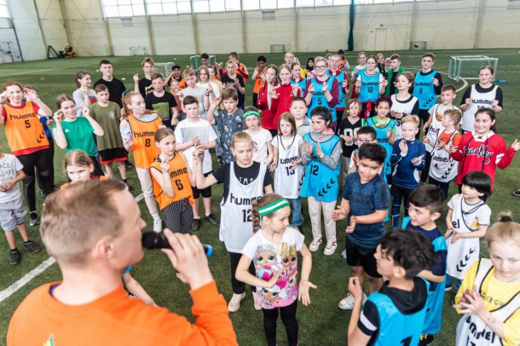 Renginyje „Mes pasaulio jaunimas“ – futbolo rungtynės ir užsiėmimai su Lietuvos, Afganistano ir Ukrainos vaikais
