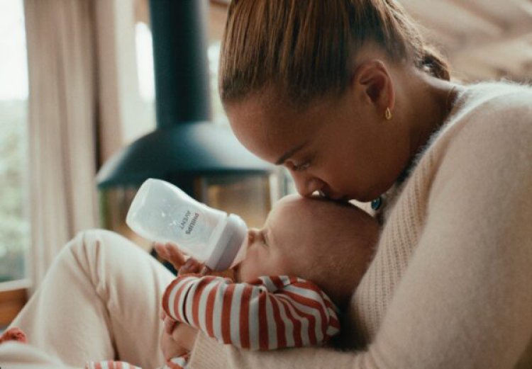 Inovatyvi pagalba mamoms: maitinimui krūtimi prilygstantis buteliukas kūdikiams